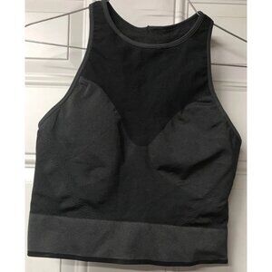 EUC Lululemon Seamless Mesh Shelf-Bra Training Tank Top Size 6 Graphite MSRP $68